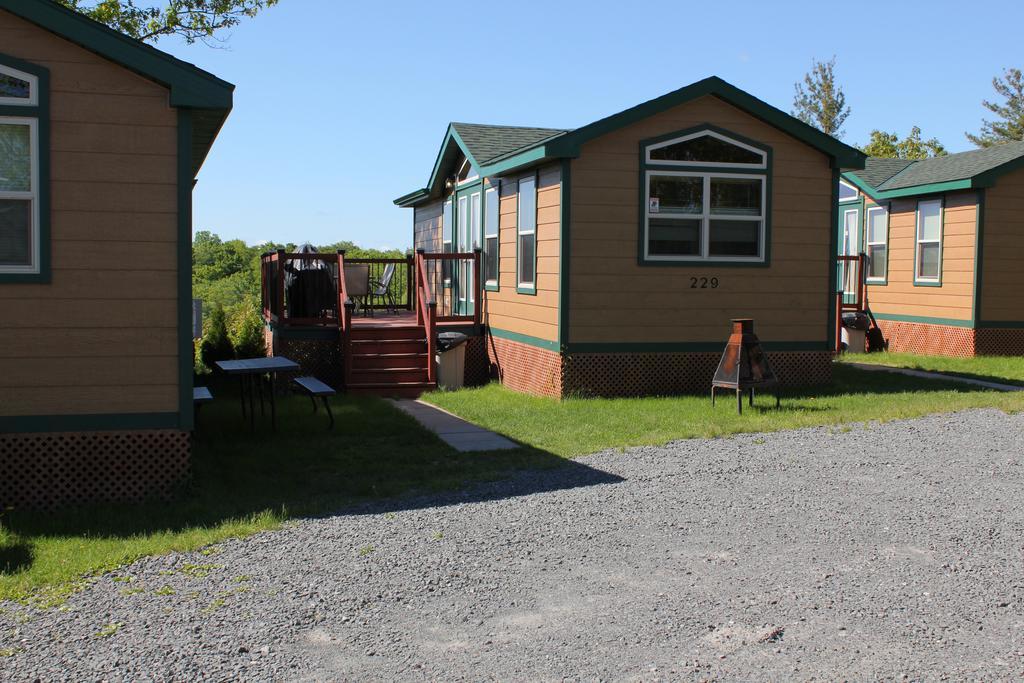 Motel Et Camping Etchemin Levis Bagian luar foto